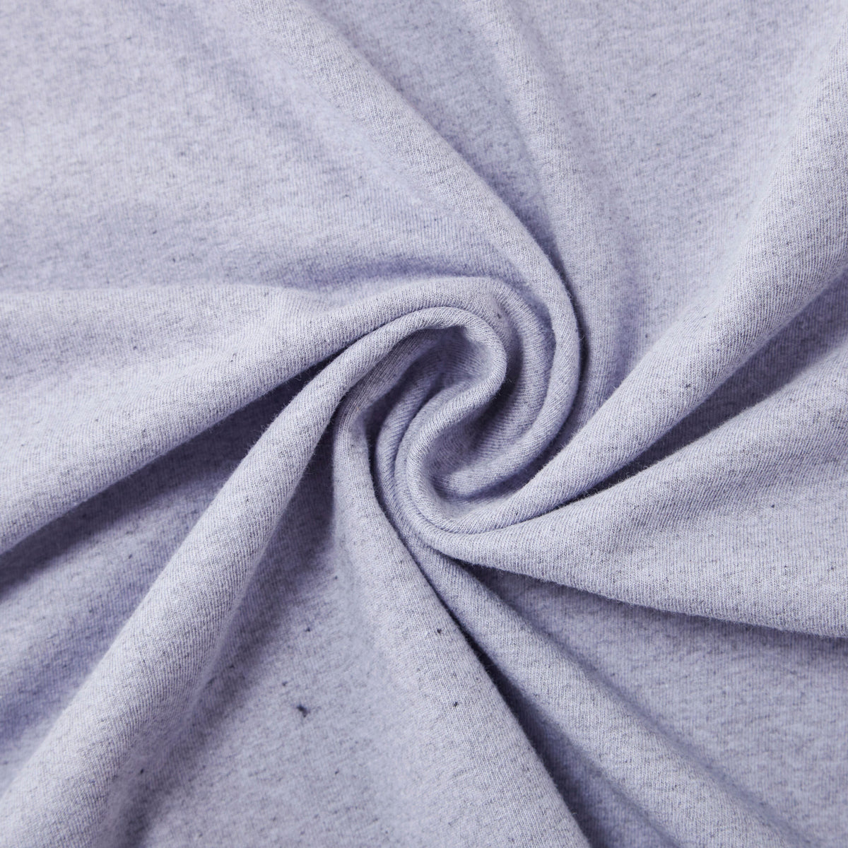 Pourquoi mon pull bouloche et comment s'en débarrasser ?