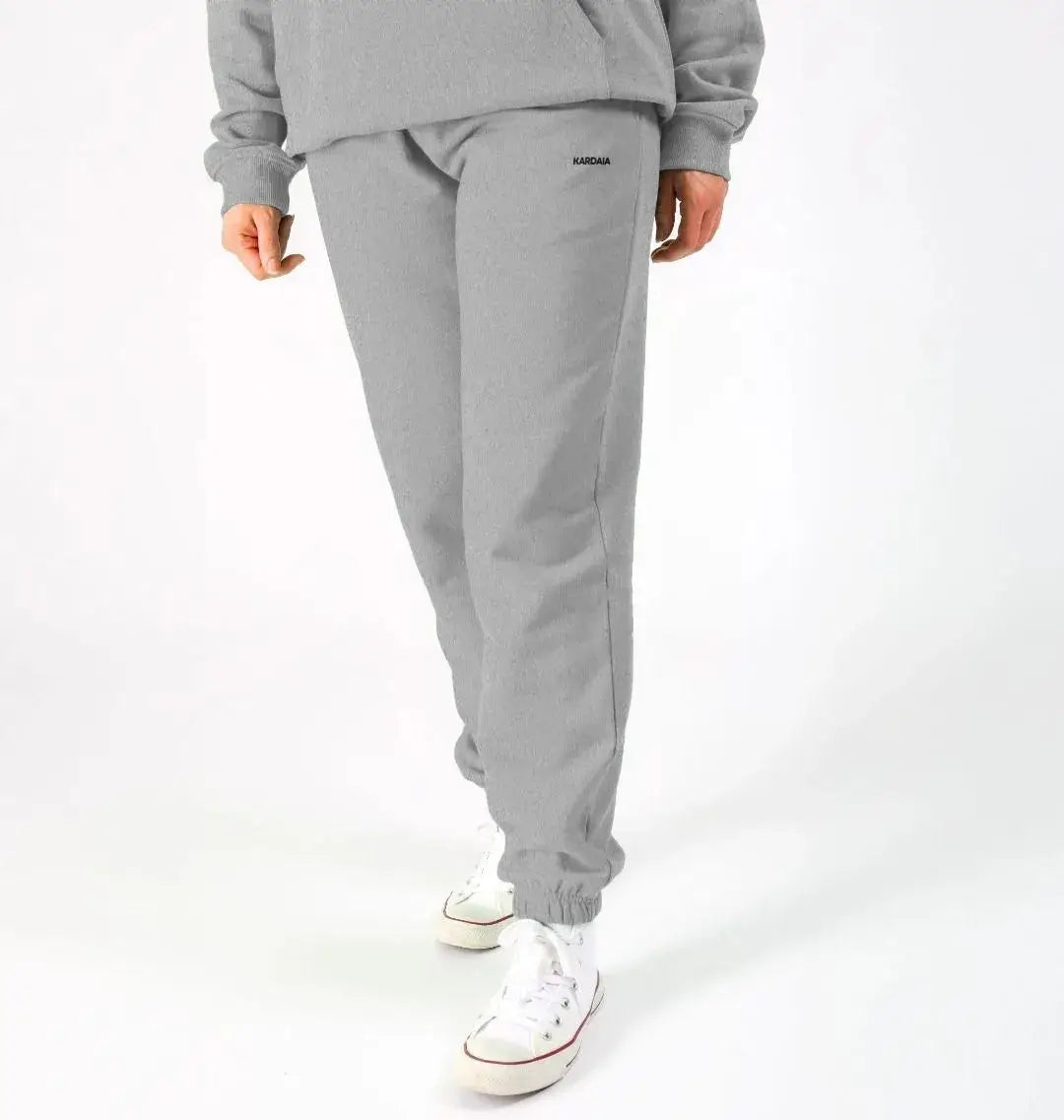 jogging gris KARDAIA porté en mouvement, vue de face