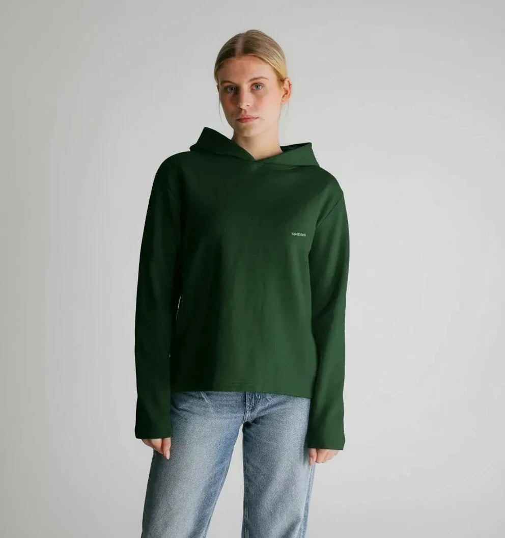sweat femme vert kaki naturel vu de face avec capuche et coupe droite